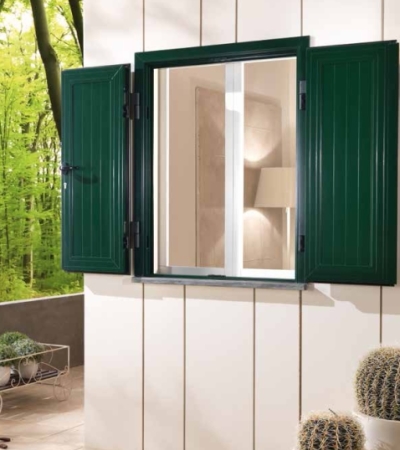 Persiana Maxima Plus - Modello Maxima versione a doghe verticali per finestre aperta. Colore Ral 6009